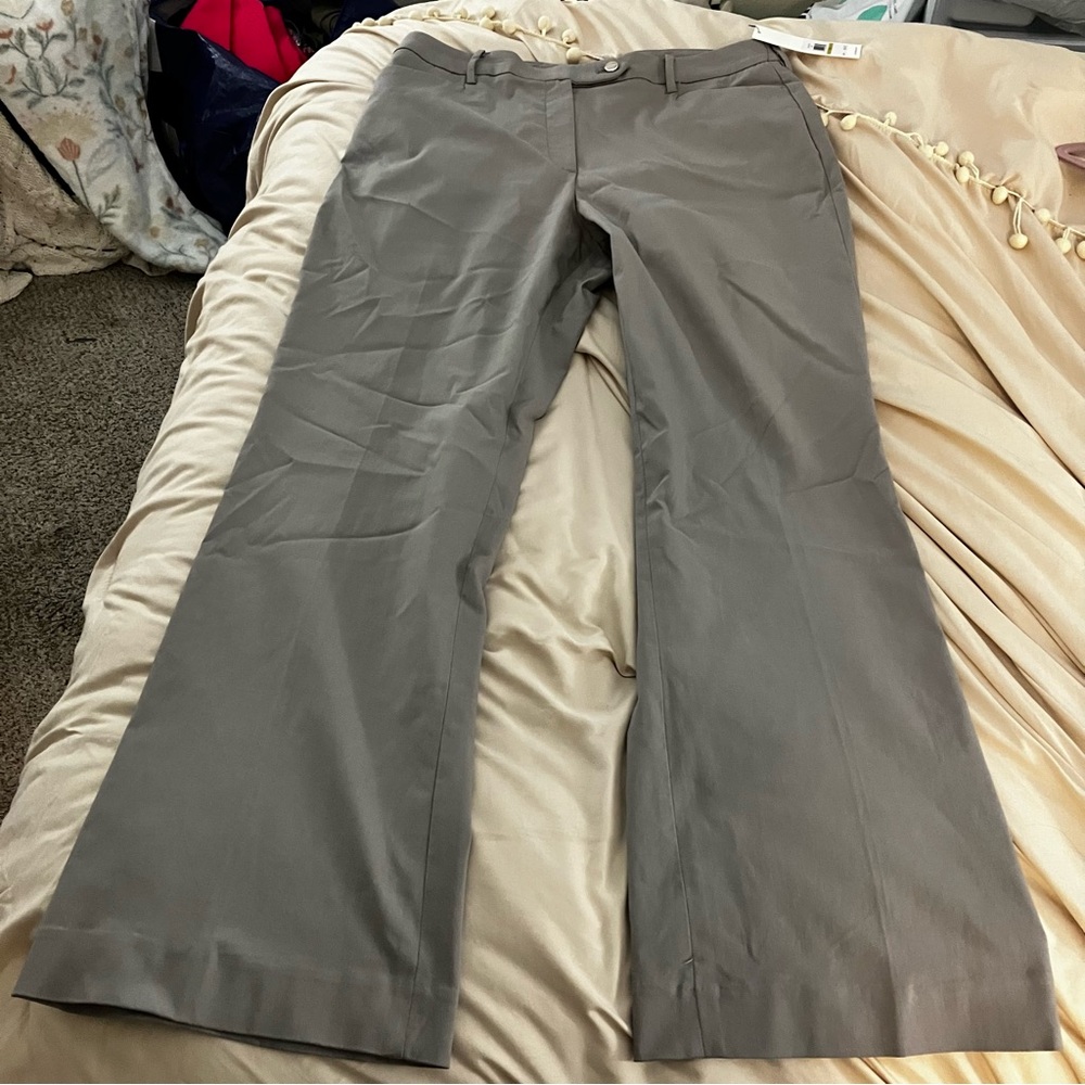 Calvin Klein women’s size 14, new with tags, gray suit pants straight leg